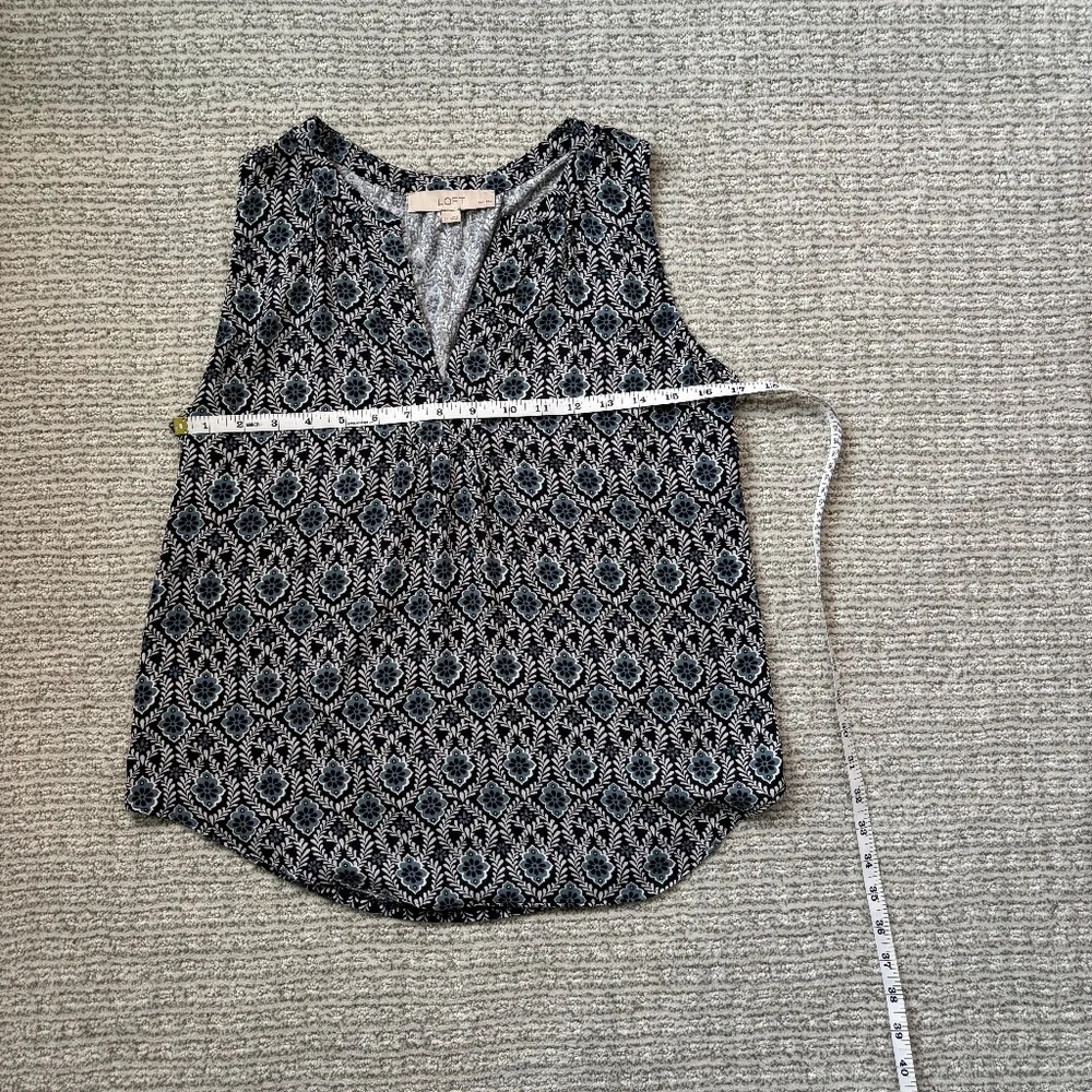 LOFT mixed media sleeveless shell, SP - Picture 4 of 5